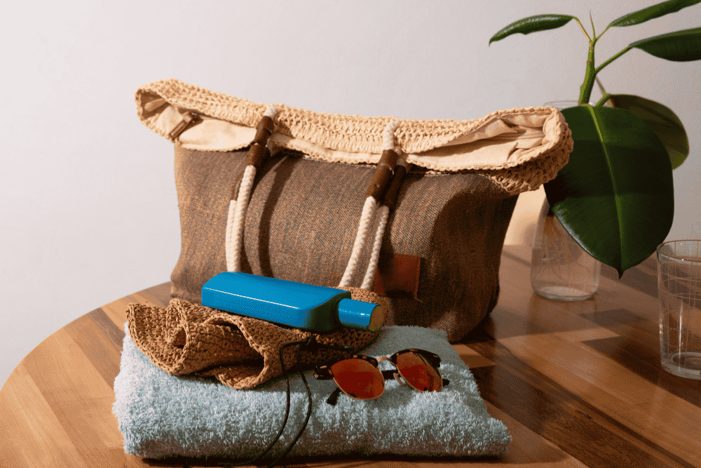 Tatil Valizinin Kurtarıcısı: Terletmeyen Doğal Kumaş Seçimleri
