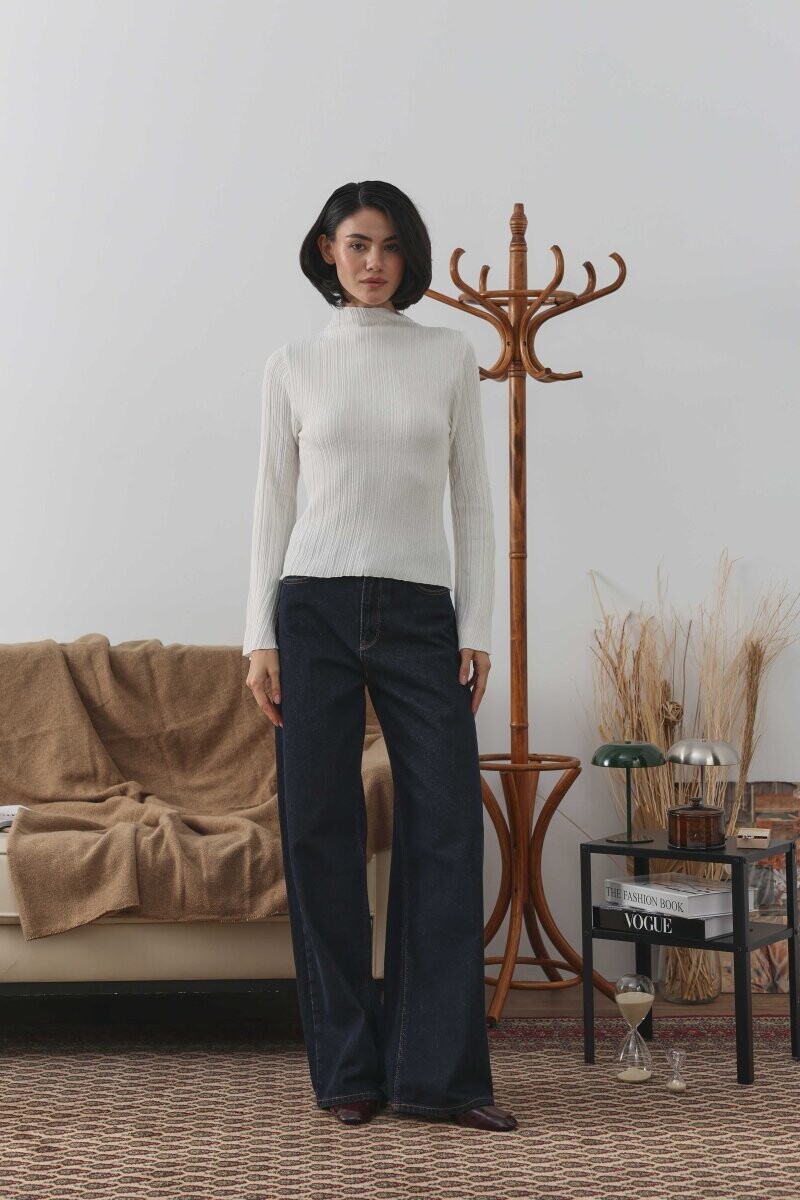 Piliseli Body ile Katmanlı Giyim Stilini Yakala