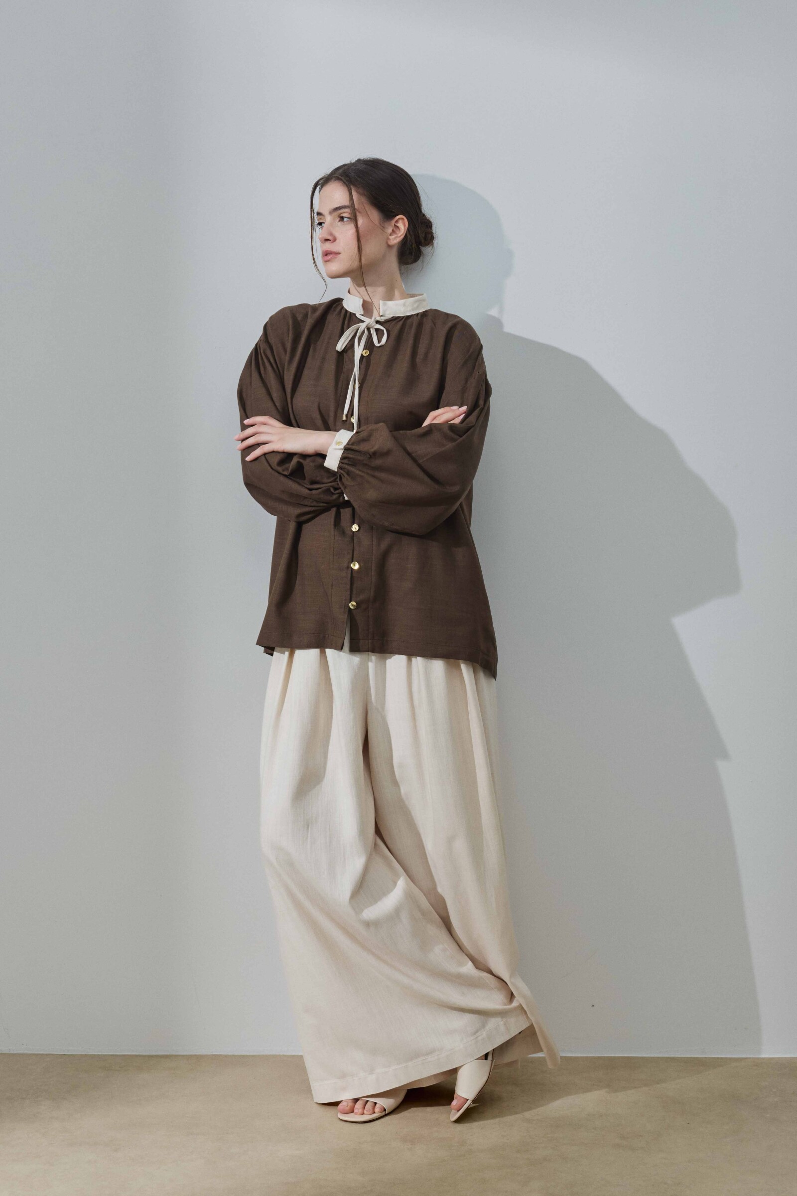 Kahverengi Keten Garnili Gömlek - 3