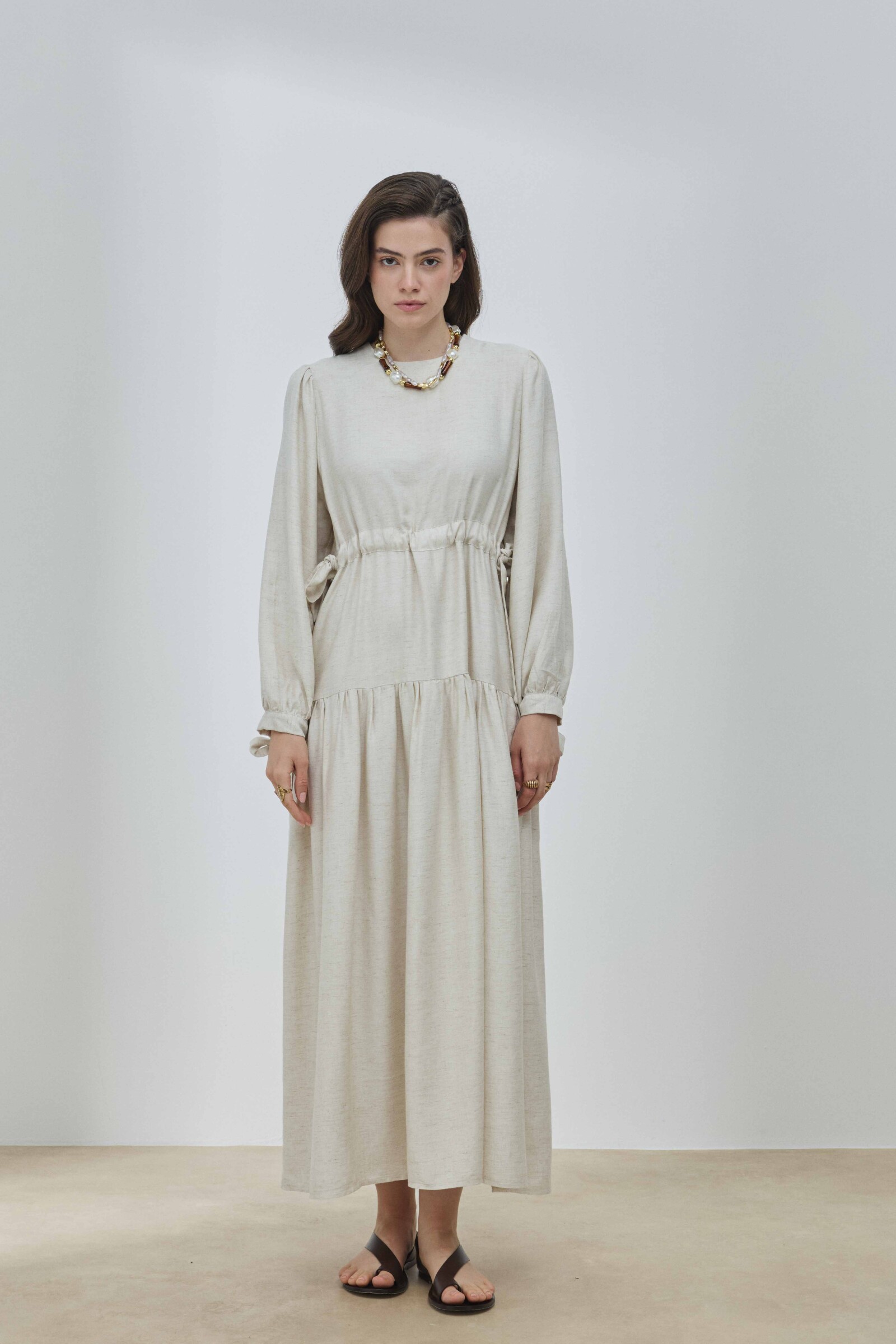 Bej Keten Bağlamalı Elbise - 5