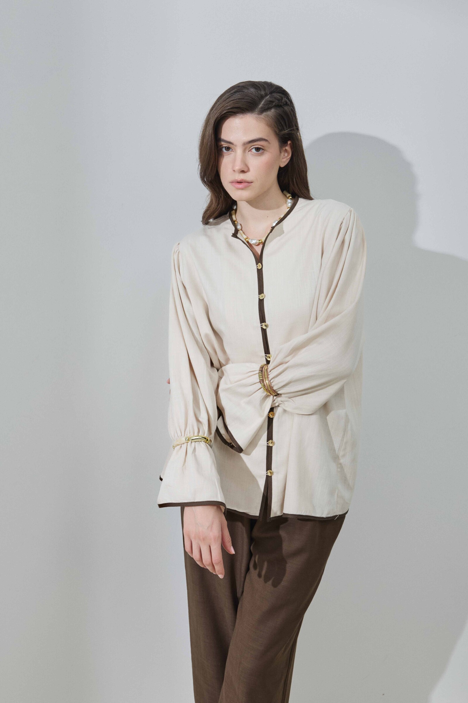 Bej Keten Biyeli Gömlek - 2