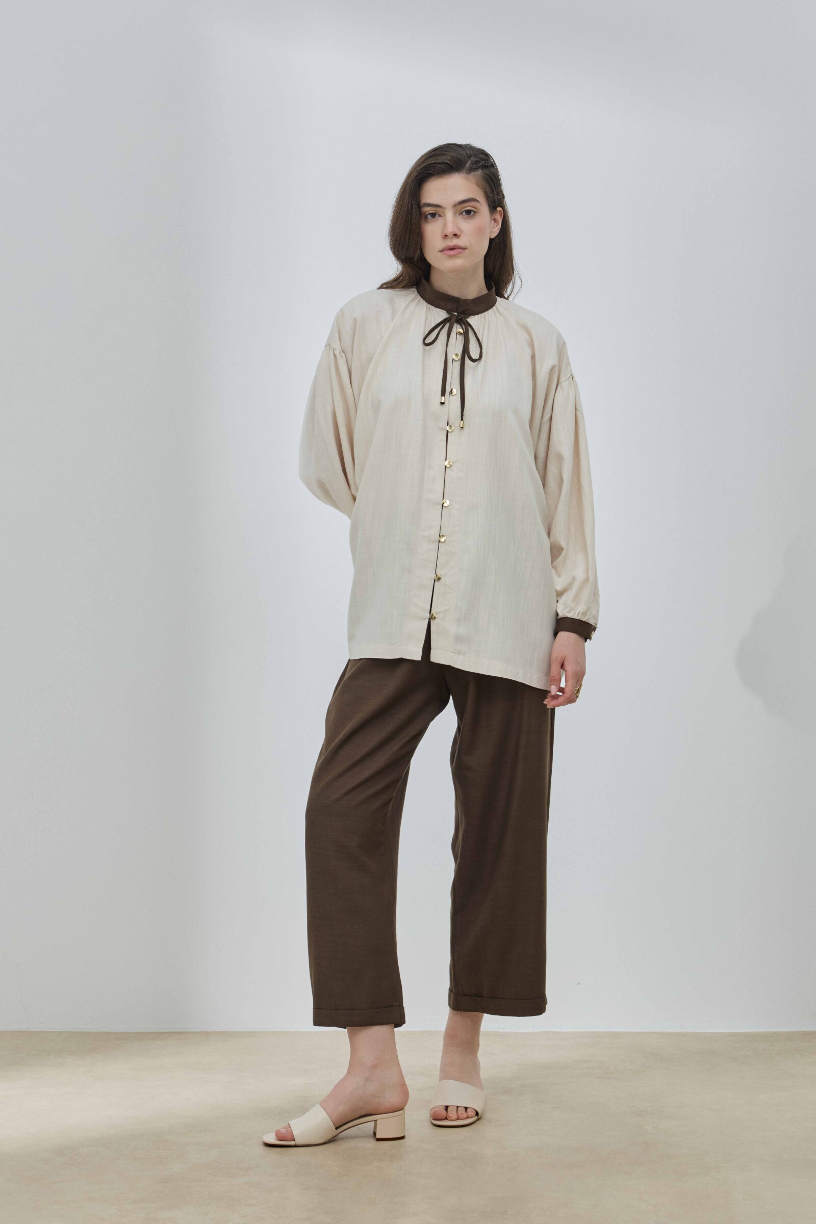 Bej Keten Garnili Gömlek - 1