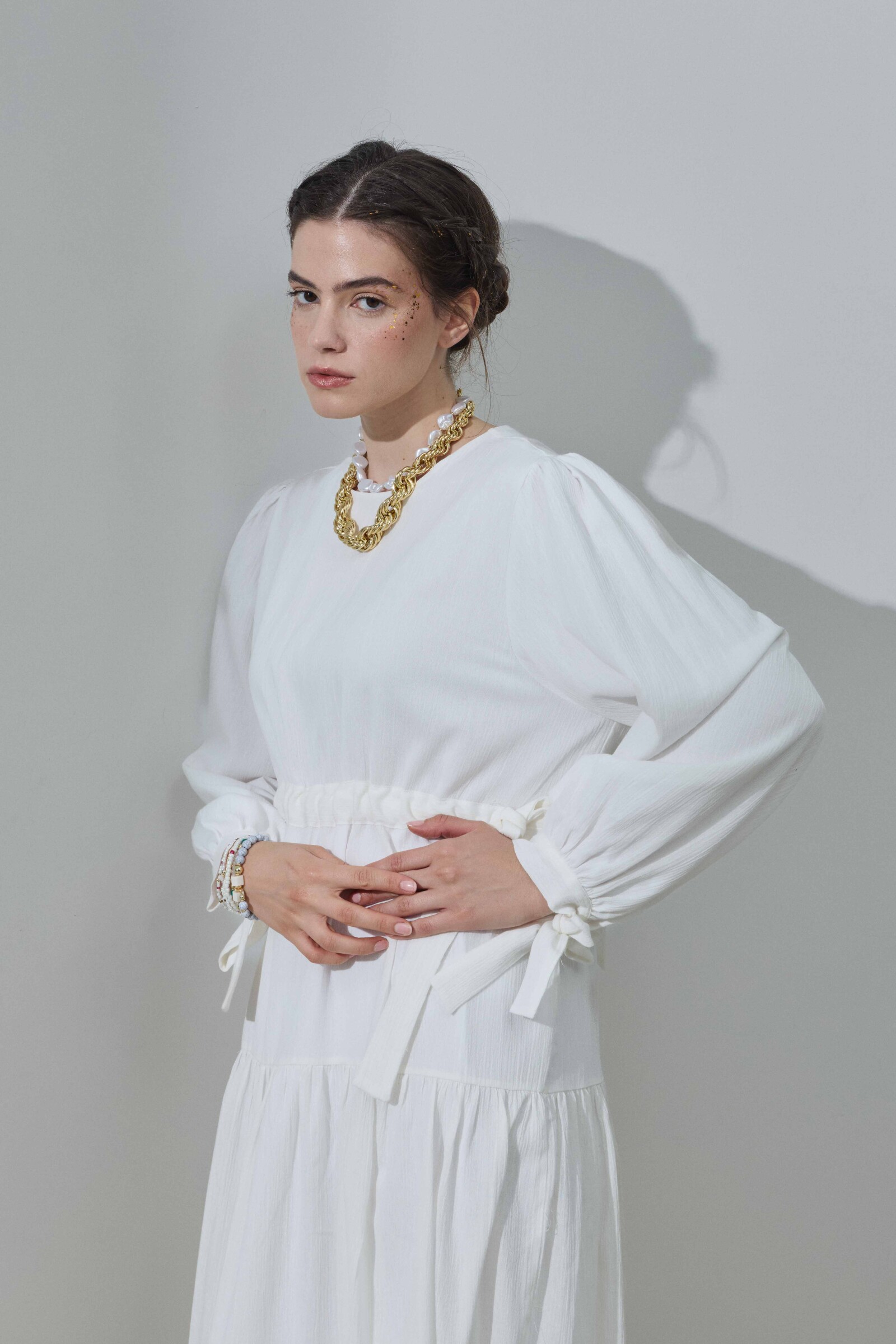 Beyaz Şile Bezi Bağlamalı Elbise - 3