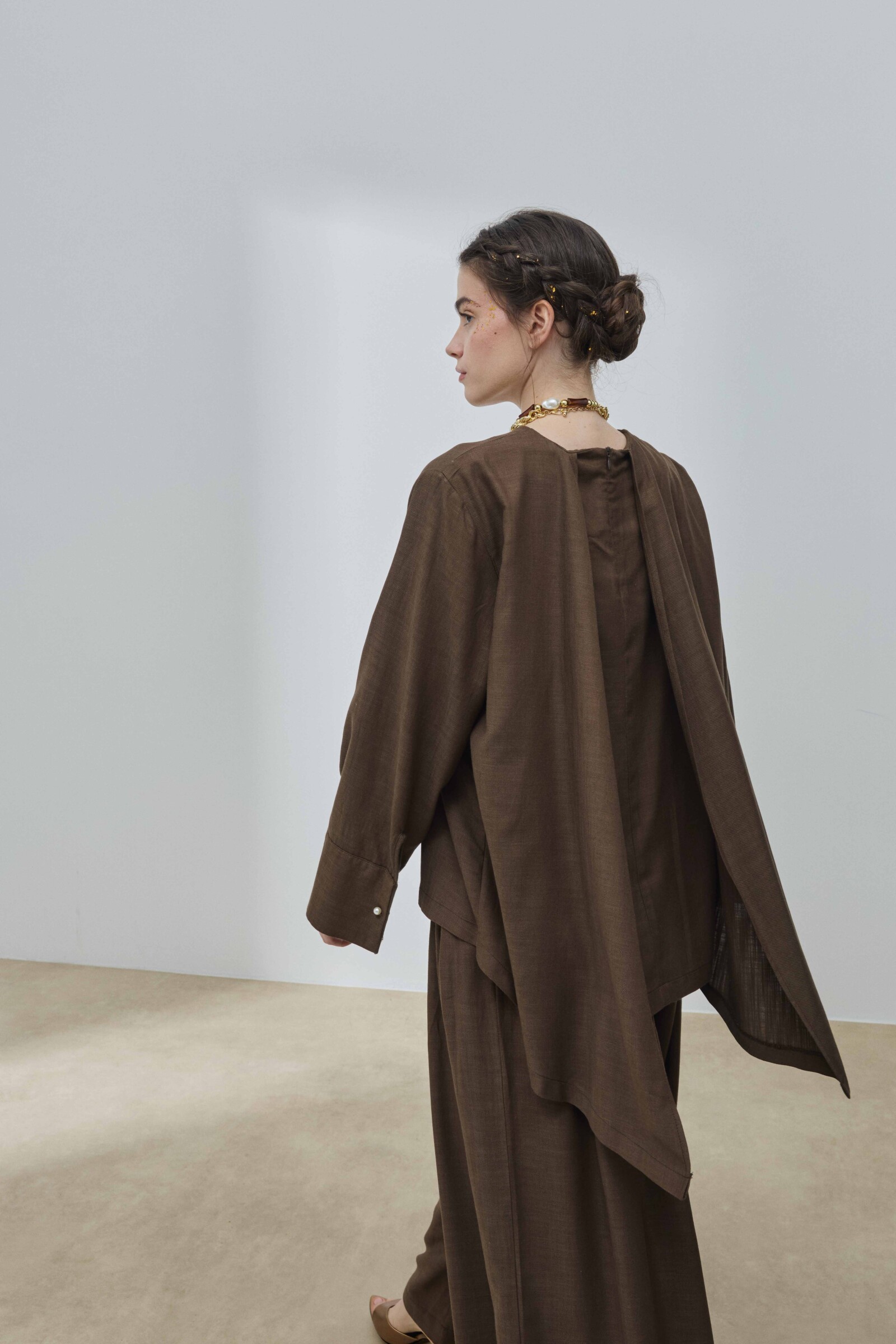 Kahverengi Keten Pelerinli Bluz - 5