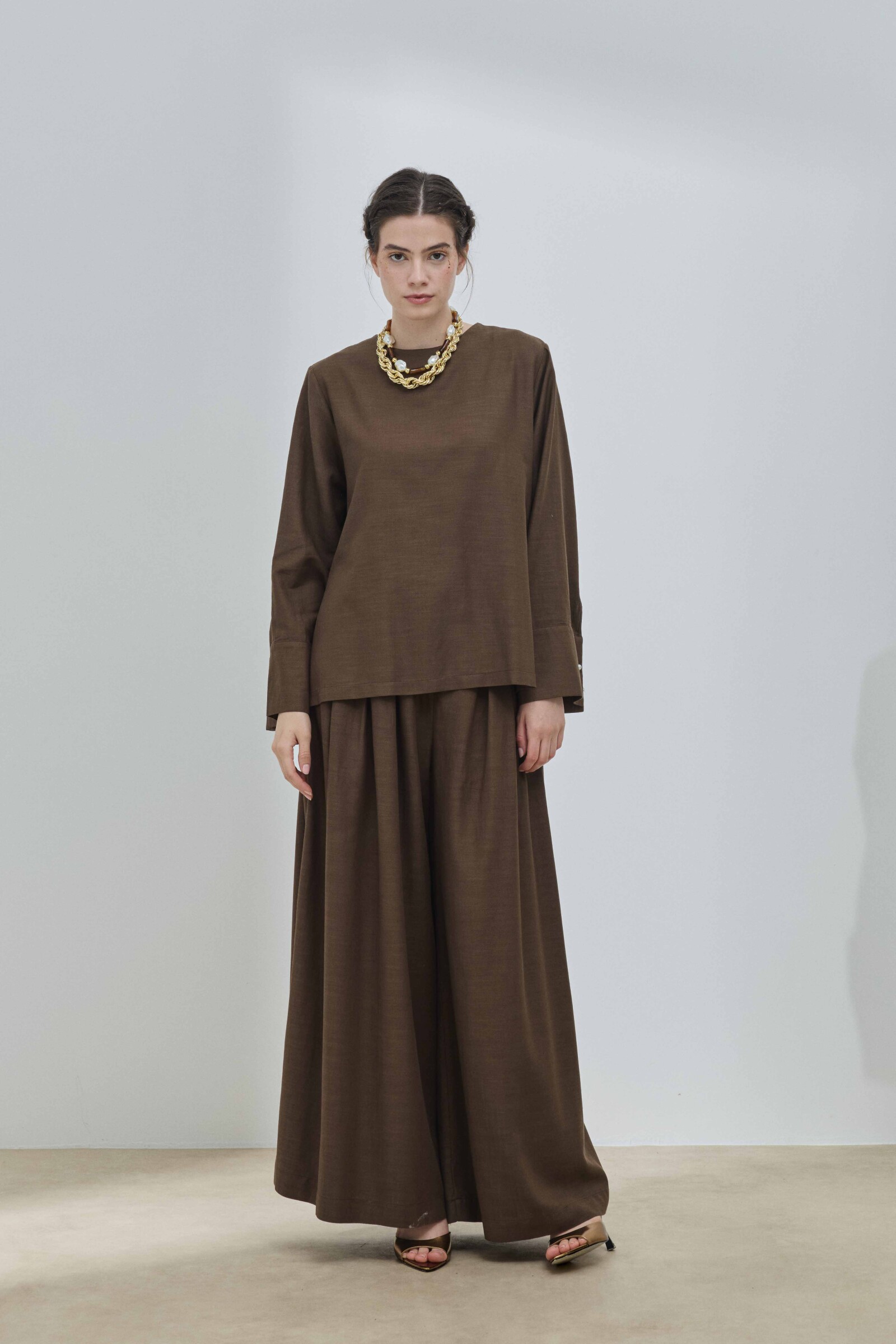 Kahverengi Keten Pelerinli Bluz - 8