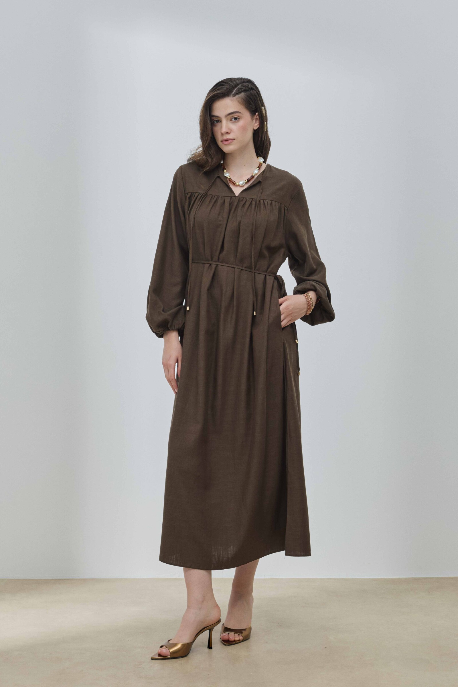 Kahverengi Keten Robalı Elbise - 3