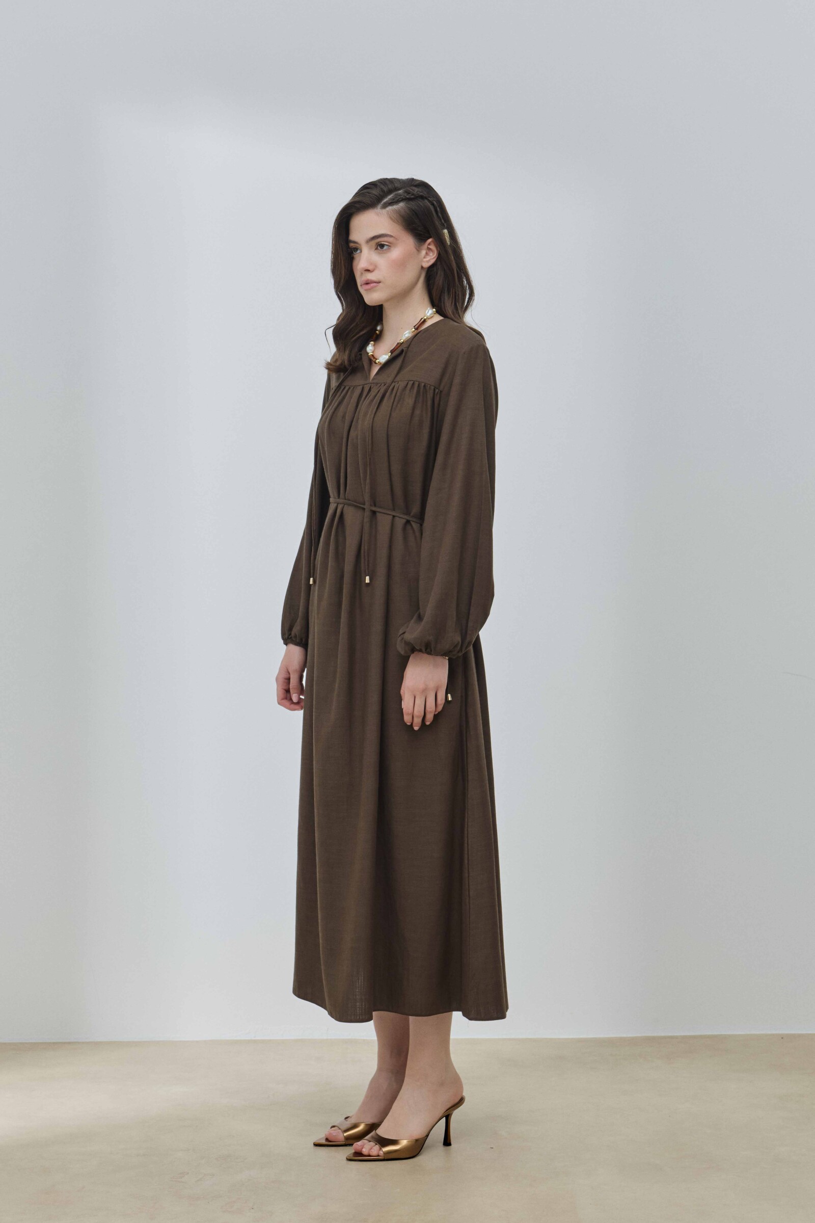 Kahverengi Keten Robalı Elbise - 5
