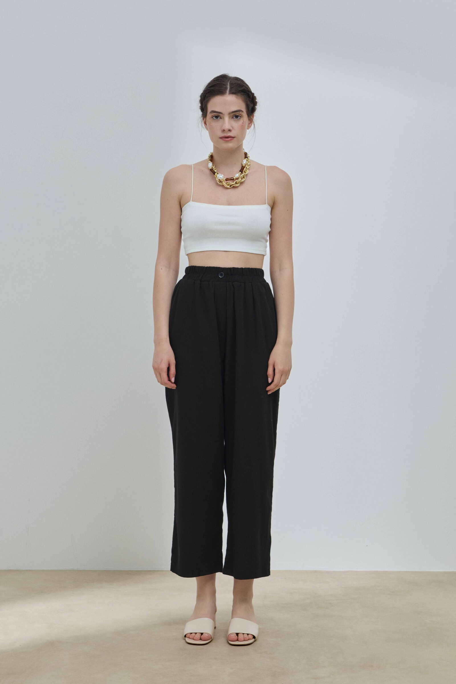 Siyah Şile Bezi Pantolon - 1